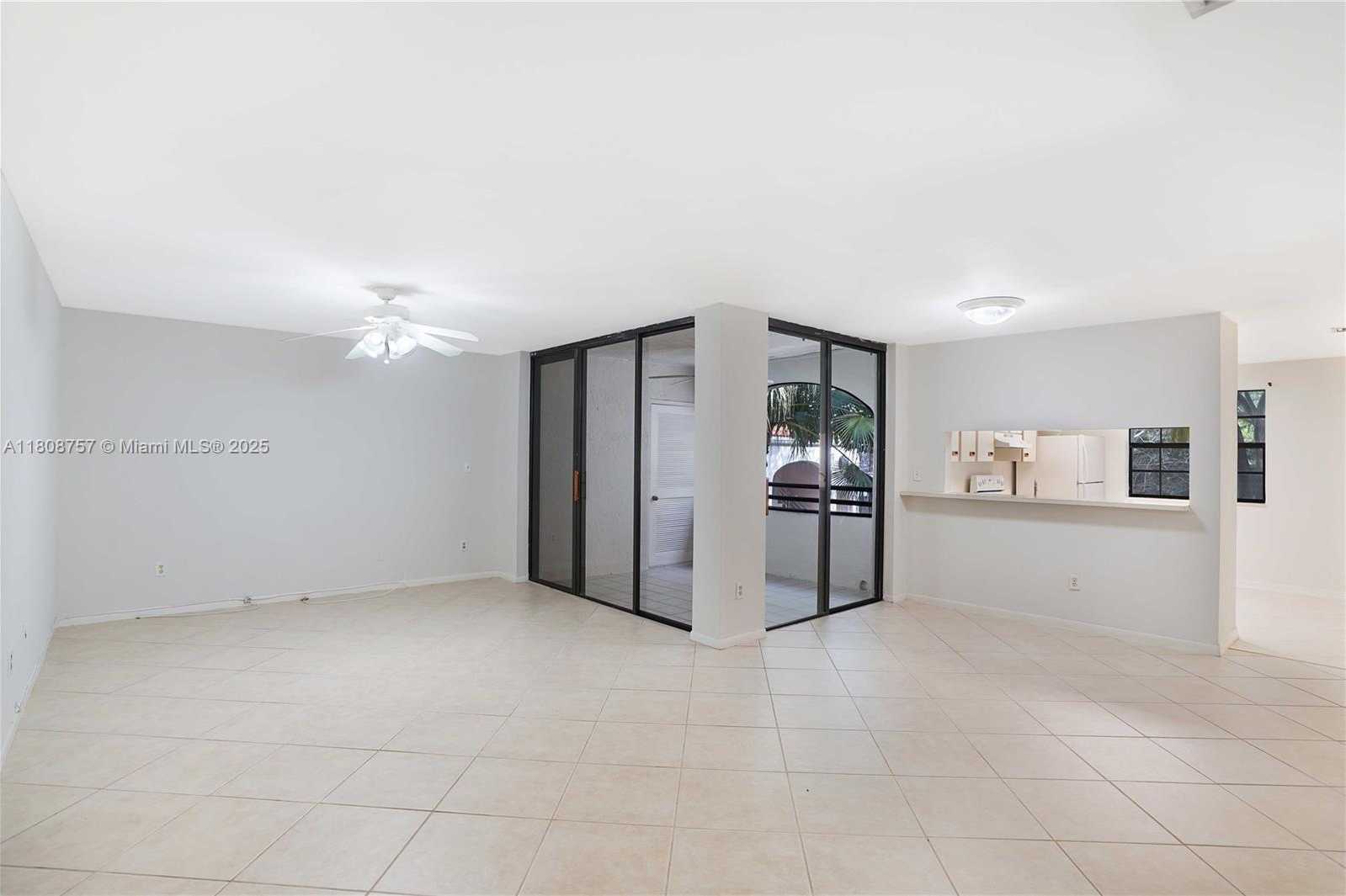 Small Image of 3570 MAGELLAN CIR #228-2, Aventura Number 5