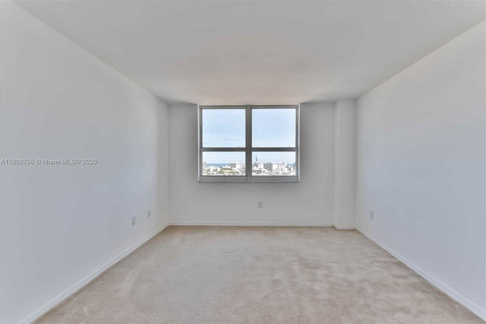 Small Image of 90 ALTON RD #1209, Miami Beach Number 16