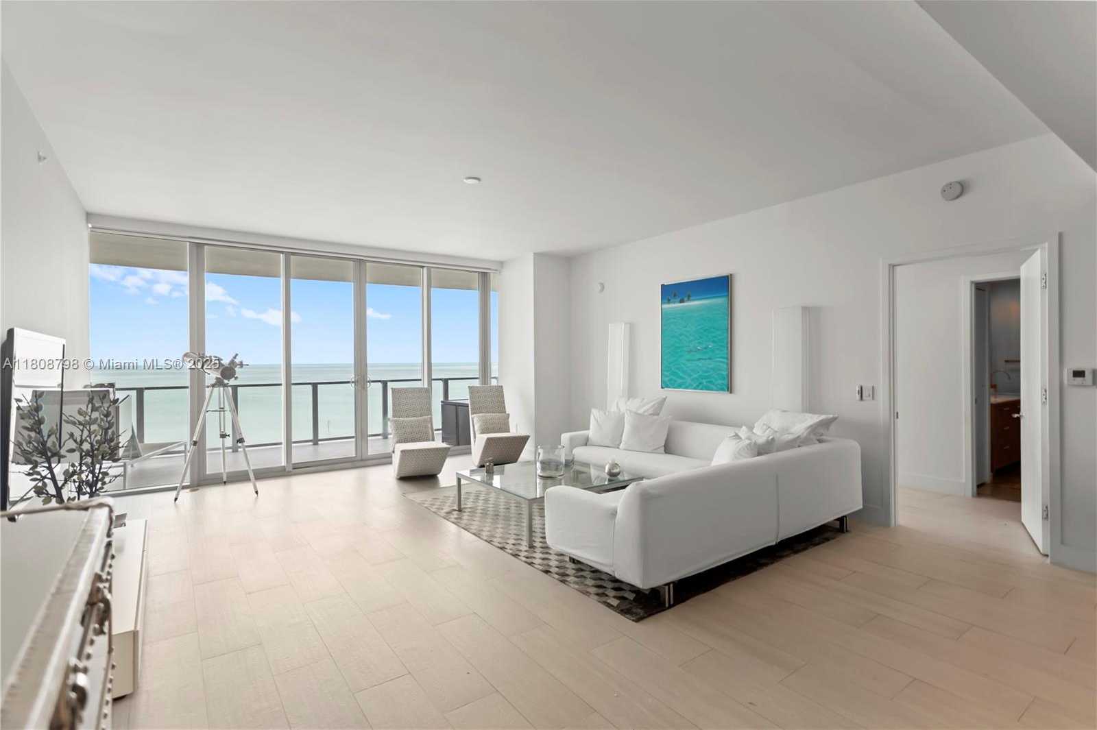 Small Image of 350 OCEAN DR #904N, Key Biscayne Number 20