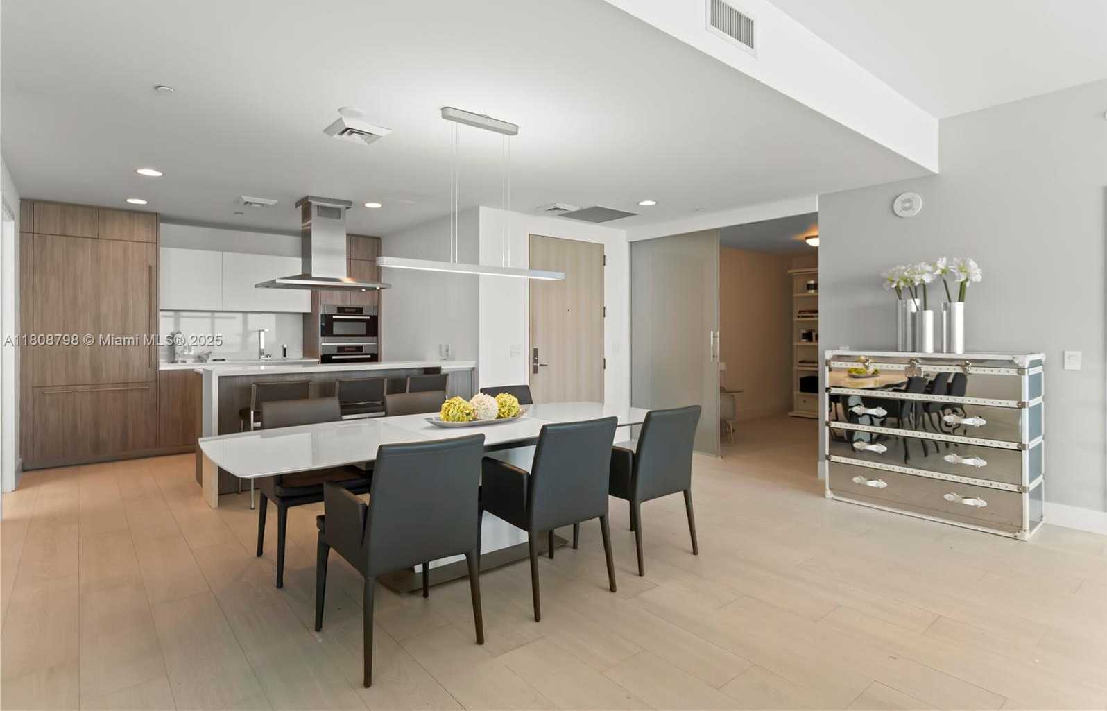 Small Image of 350 OCEAN DR #904N, Key Biscayne Number 23