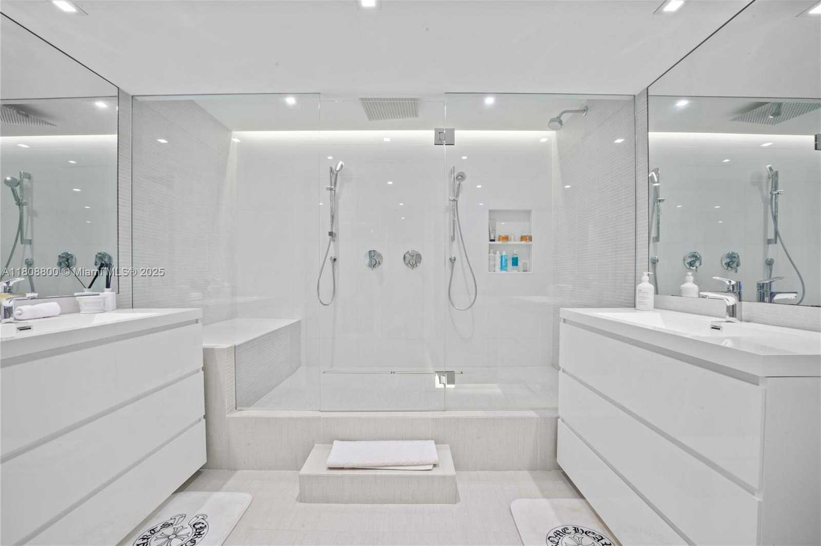 Small Image of 2301 COLLINS AVE #624, Miami Beach Number 20