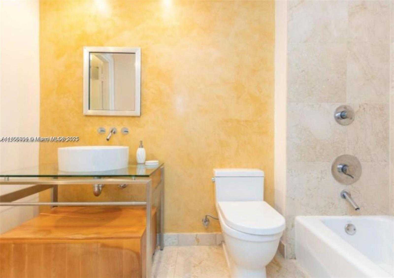 Small Image of 6000 COLLINS AVE #146, Miami Beach Number 13