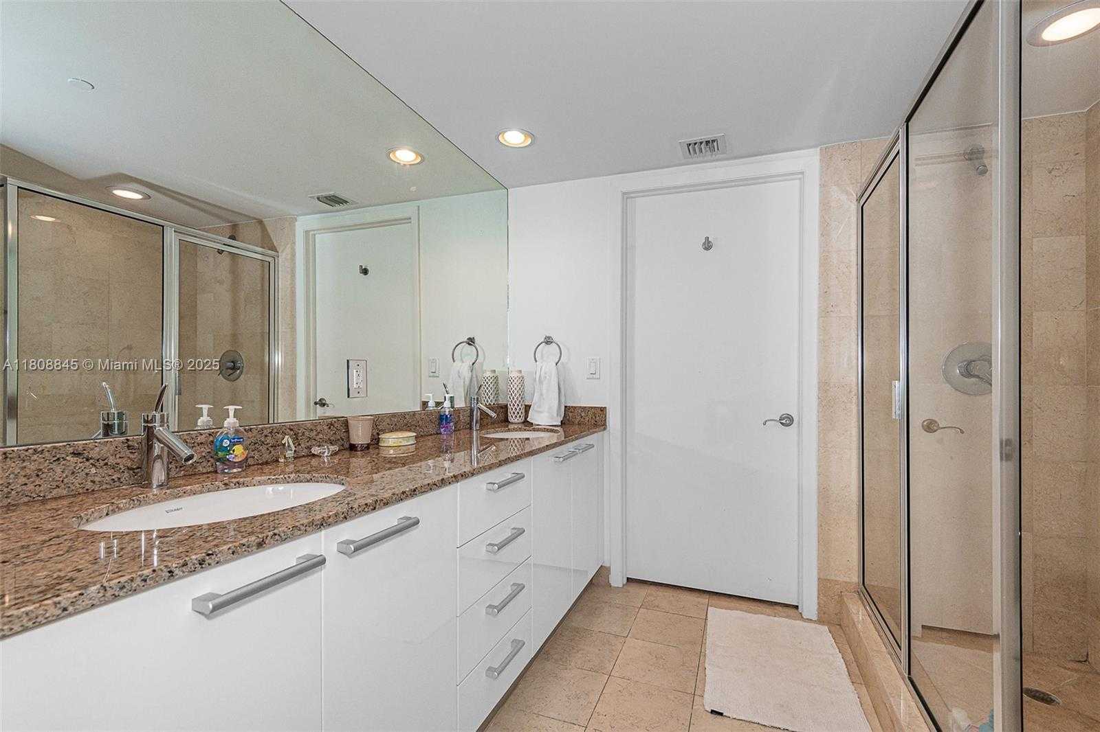 Small Image of 17201 COLLINS AVE #1603, Sunny Isles Beach Number 20