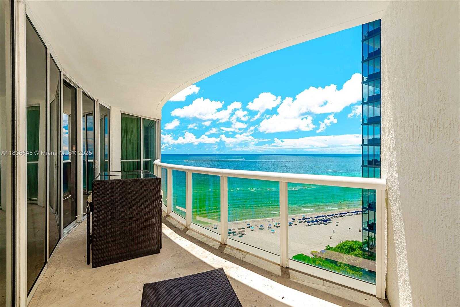 Small Image of 17201 COLLINS AVE #1603, Sunny Isles Beach Number 27