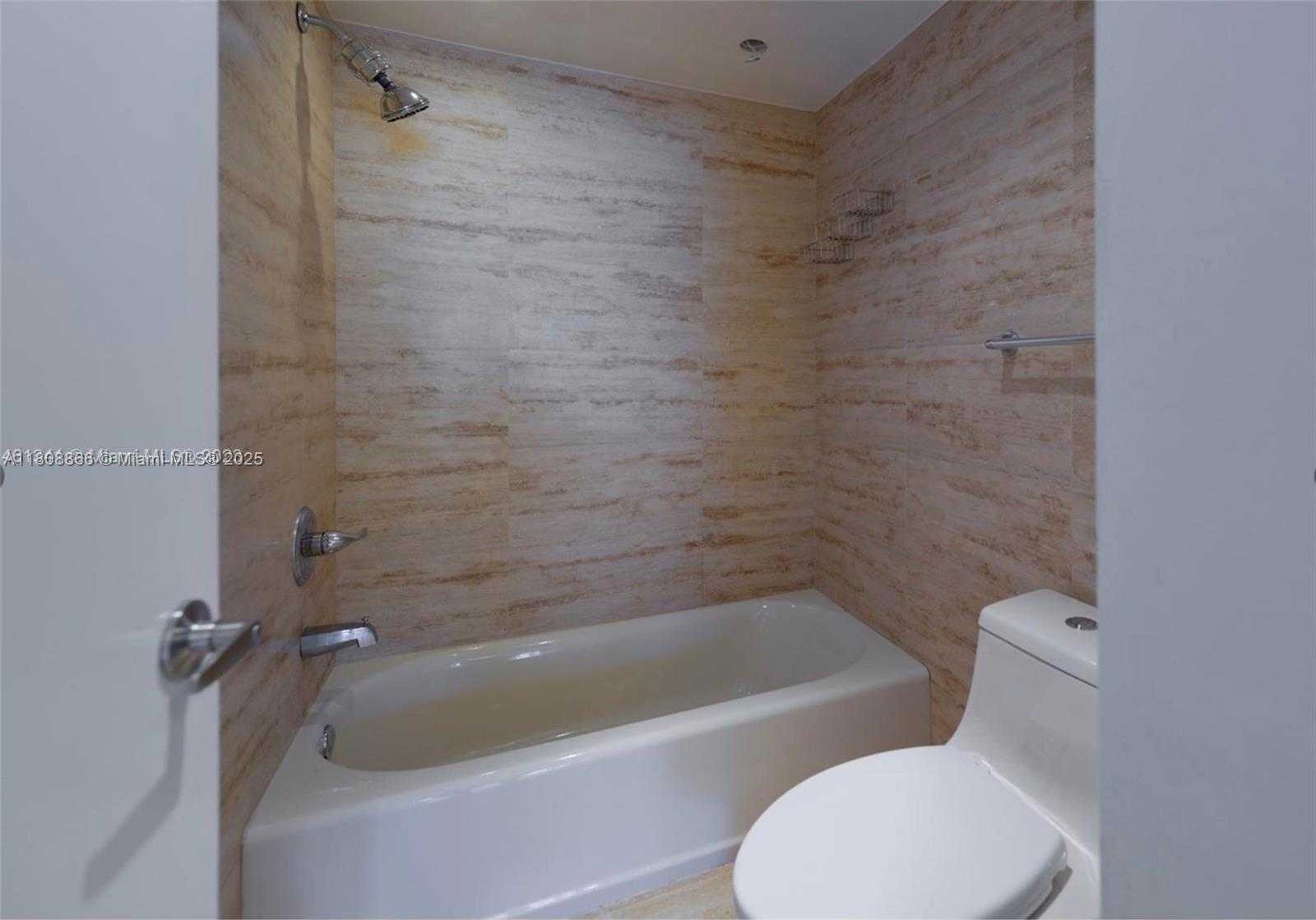 Small Image of 18071 BISCAYNE BLVD #1803, Aventura Number 11