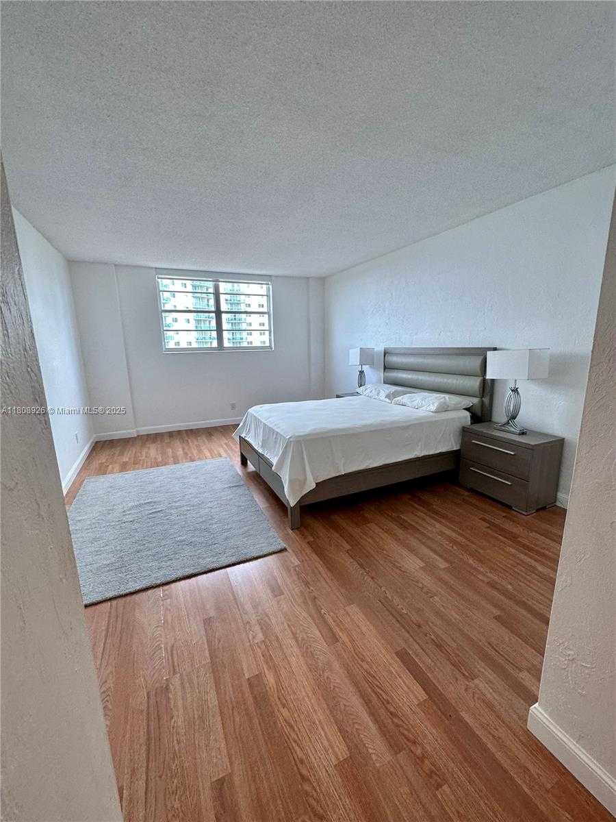 Small Image of 19390 COLLINS AVE #820, Sunny Isles Beach Number 13