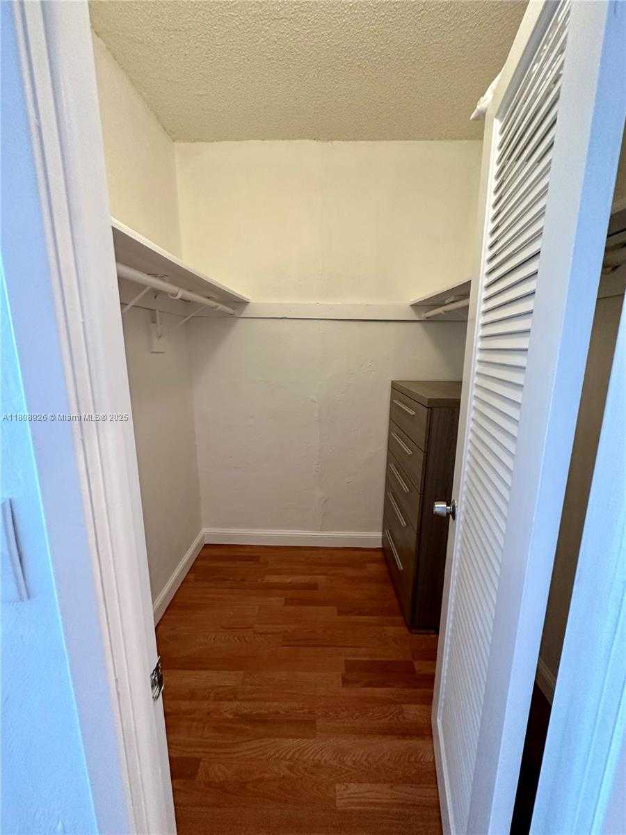 Small Image of 19390 COLLINS AVE #820, Sunny Isles Beach Number 14