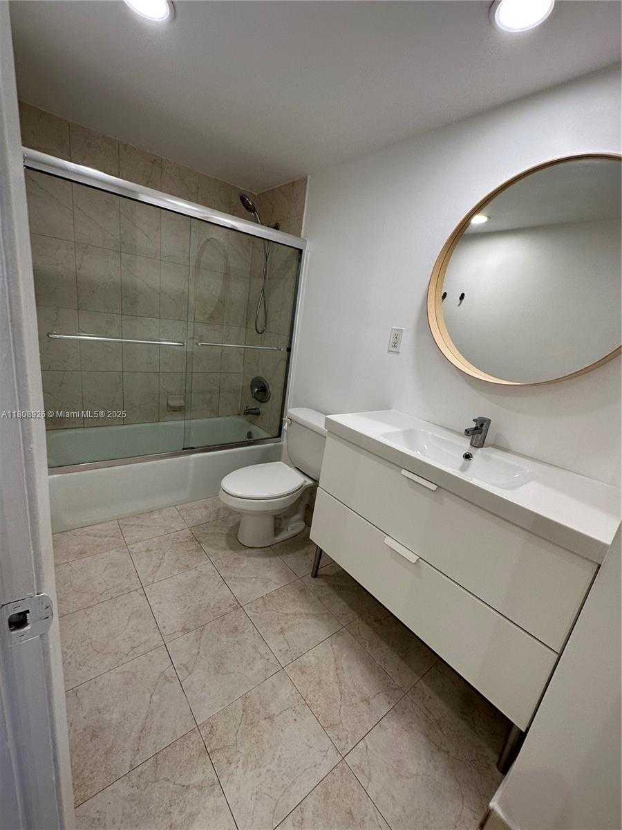 Small Image of 19390 COLLINS AVE #820, Sunny Isles Beach Number 15