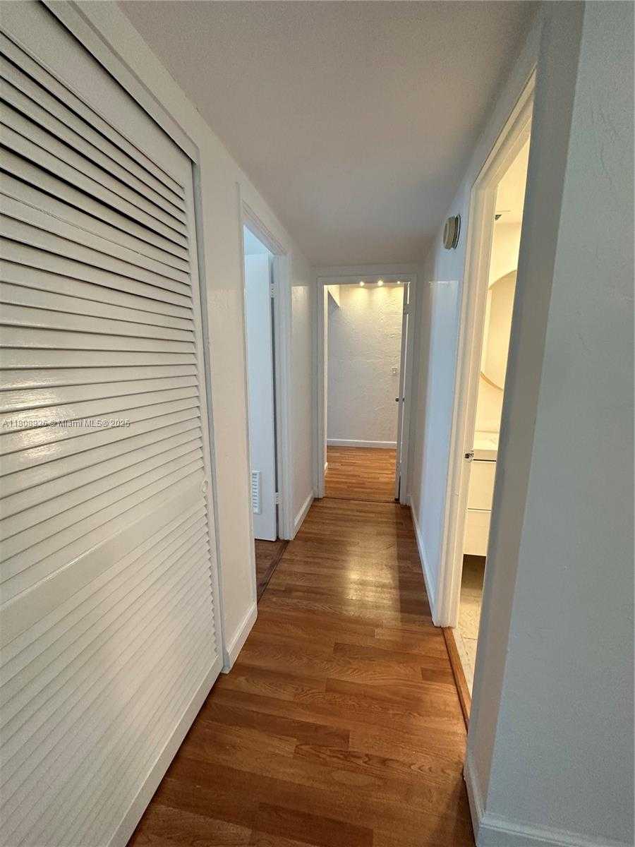 Small Image of 19390 COLLINS AVE #820, Sunny Isles Beach Number 8