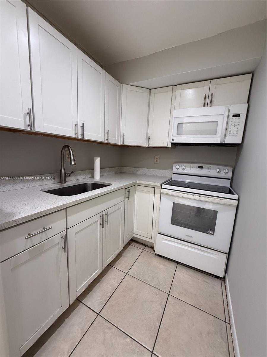 Small Image of 4705 NORTH WEST 7TH ST #203-7, Miami Number 5