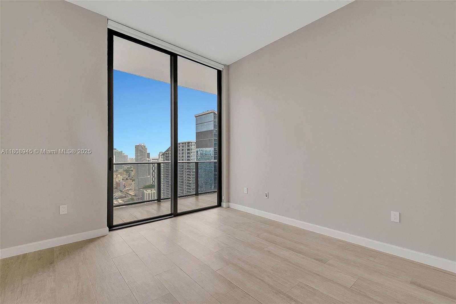 Small Image of 45 SOUTH WEST 9TH ST #4509, Miami Number 16