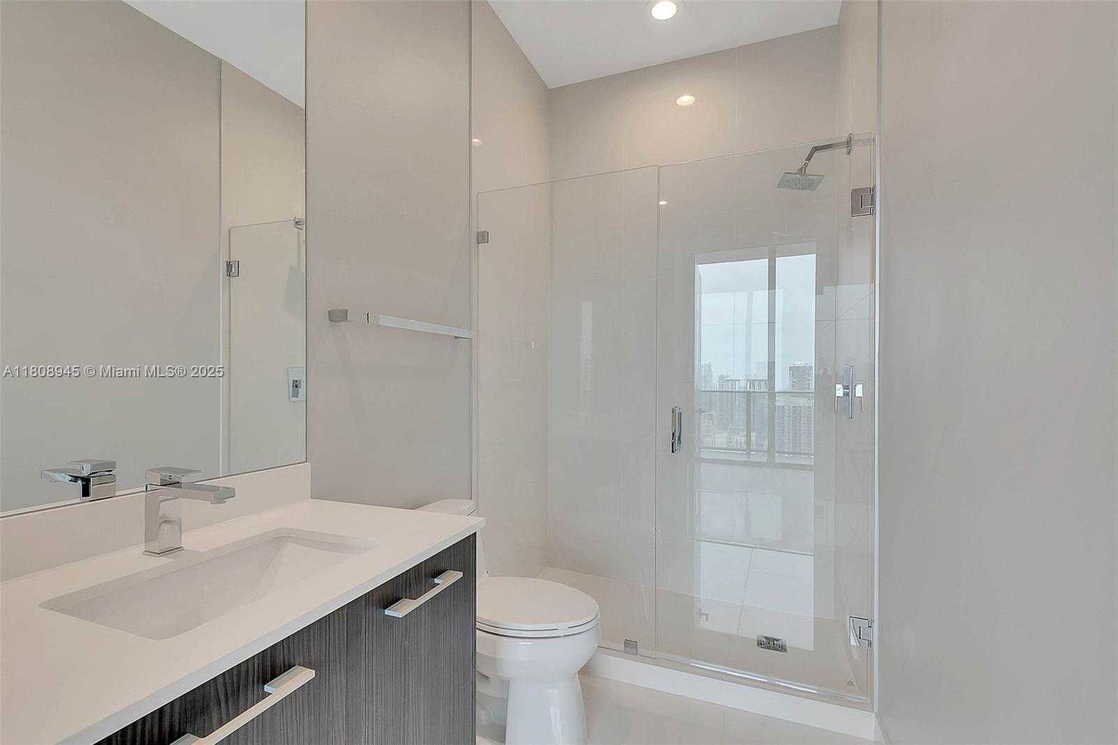 Small Image of 45 SOUTH WEST 9TH ST #4509, Miami Number 18