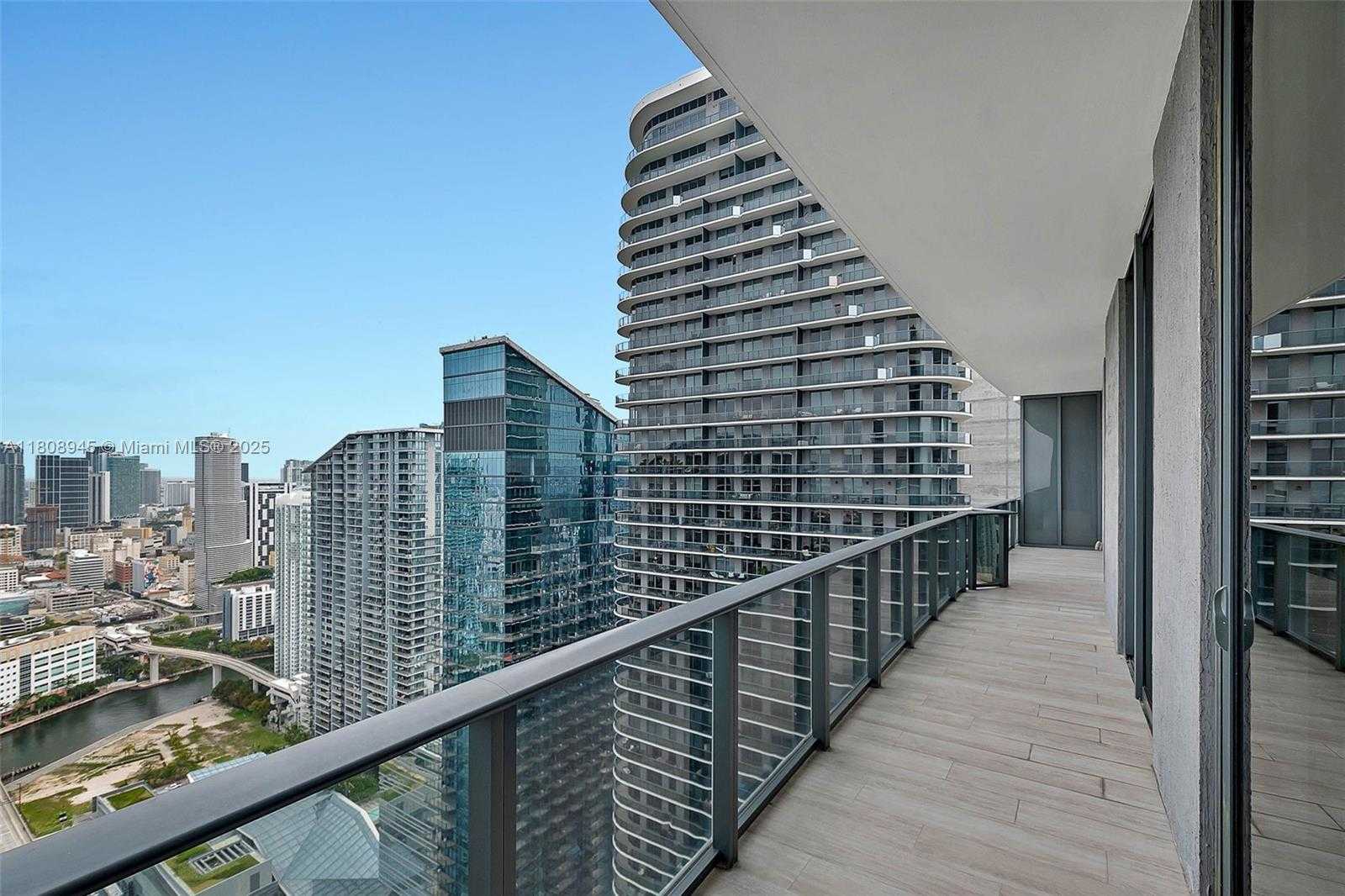 Small Image of 45 SOUTH WEST 9TH ST #4509, Miami Number 2
