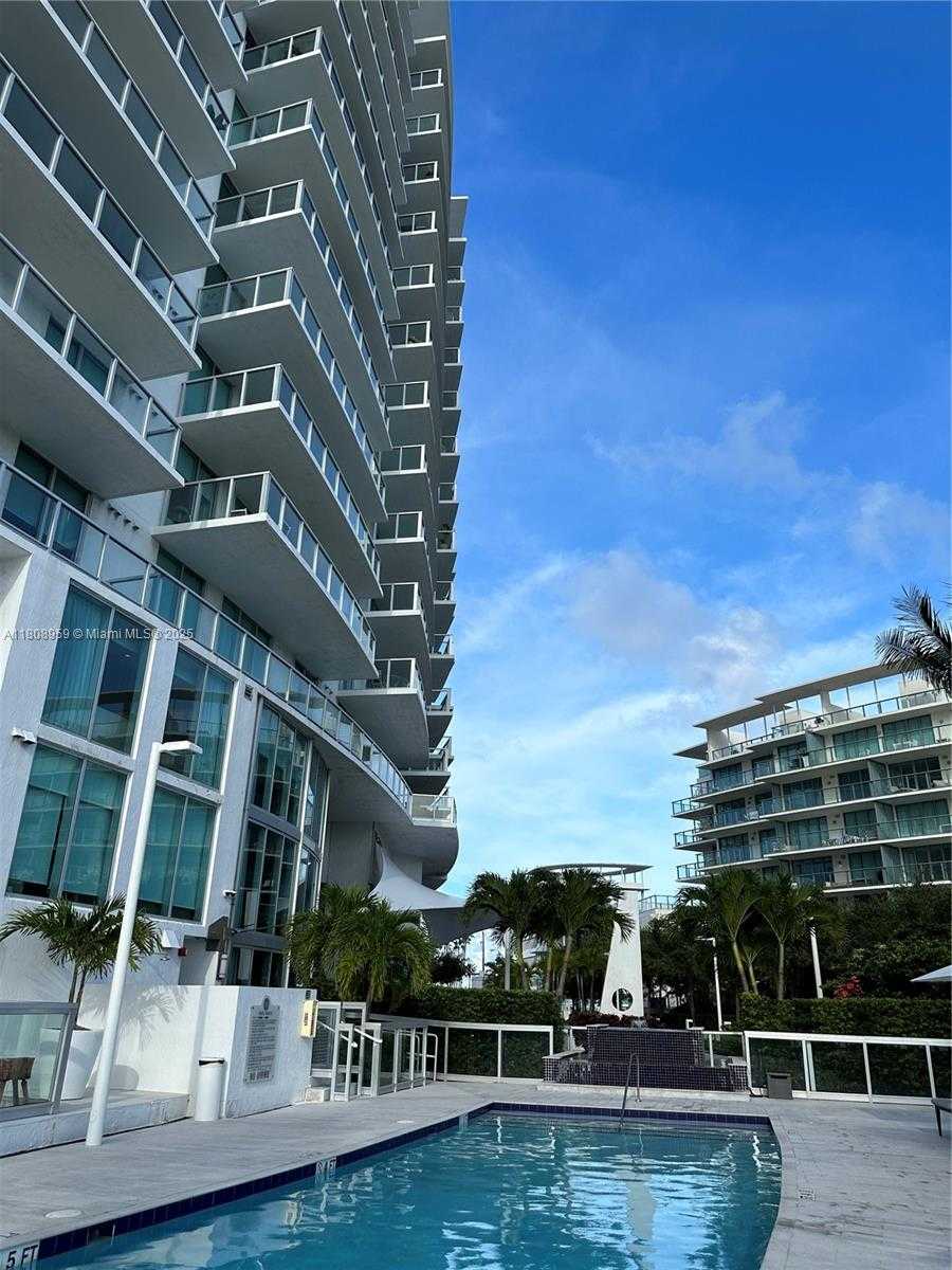 Small Image of 6700 INDIAN CREEK DR #401, Miami Beach Number 14