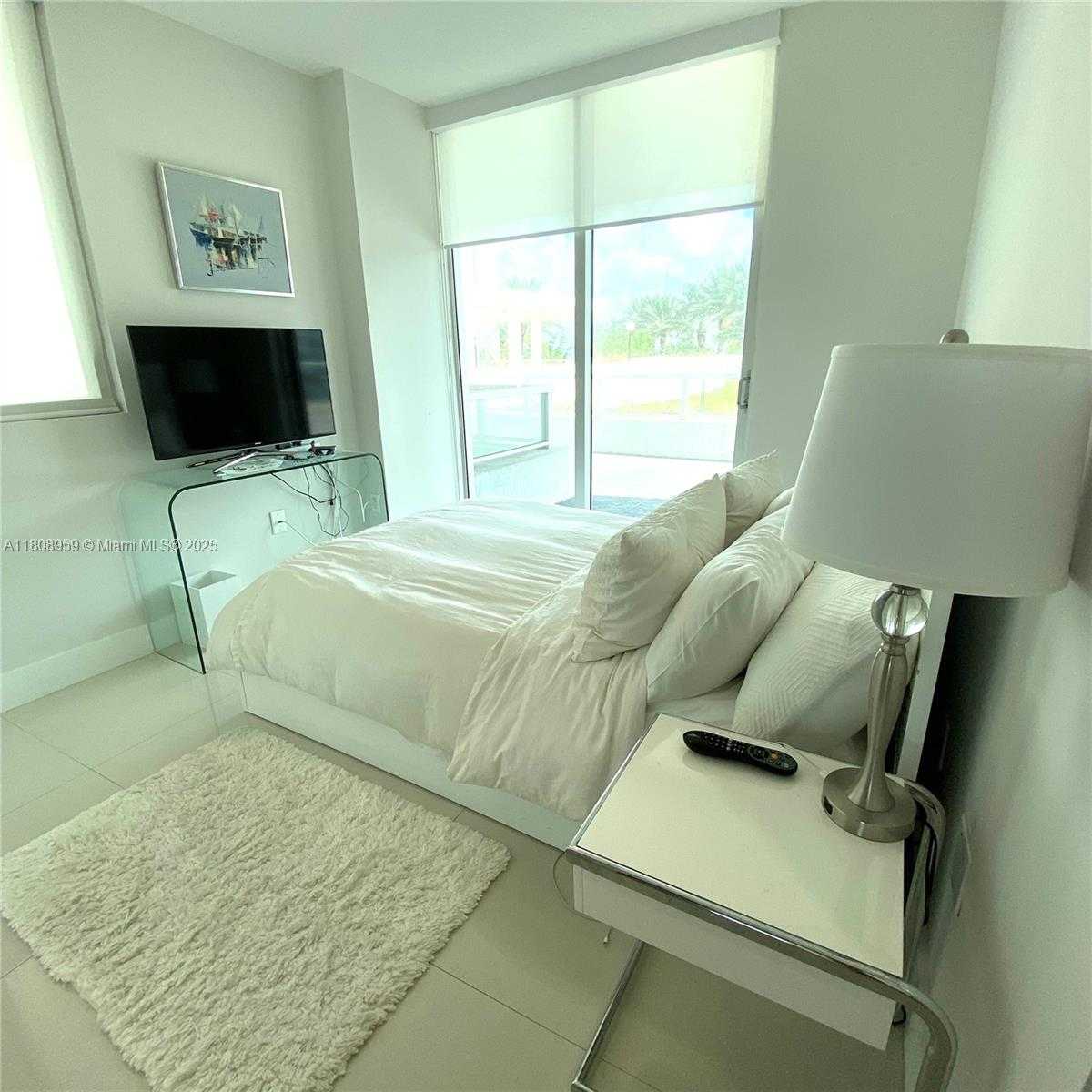 Small Image of 6700 INDIAN CREEK DR #401, Miami Beach Number 8
