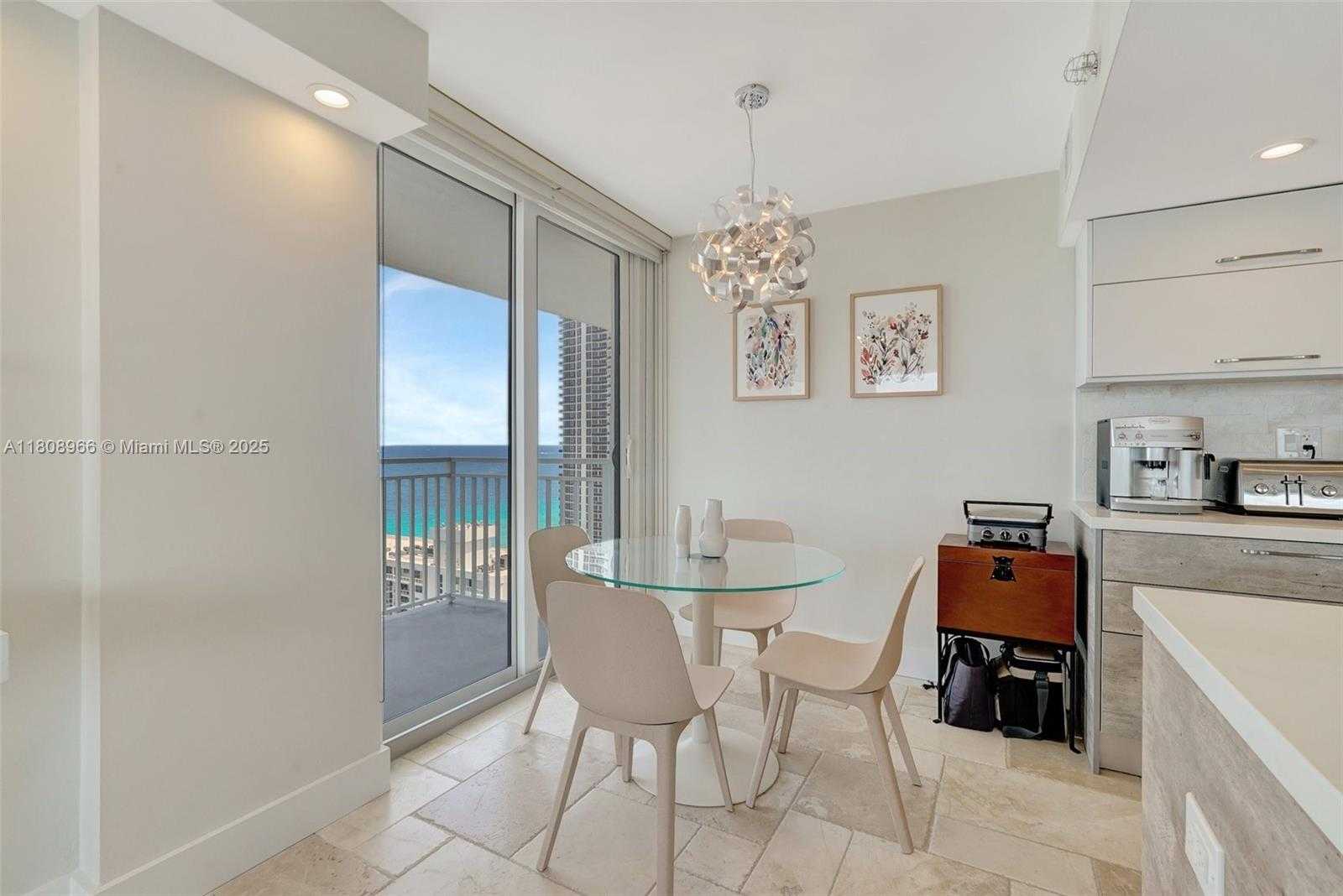 Small Image of 210 174TH ST #2419, Sunny Isles Beach Number 10