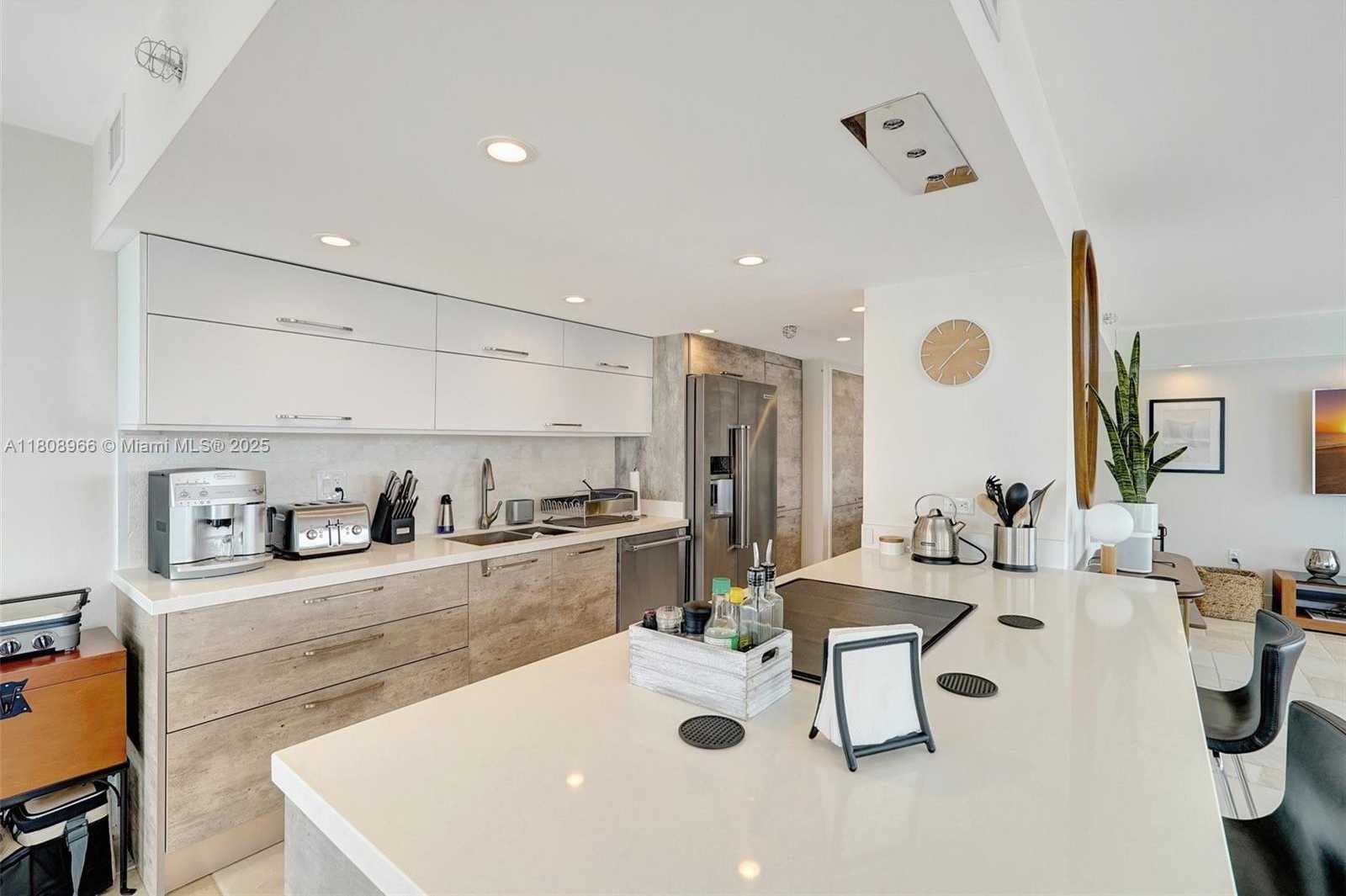 Small Image of 210 174TH ST #2419, Sunny Isles Beach Number 15