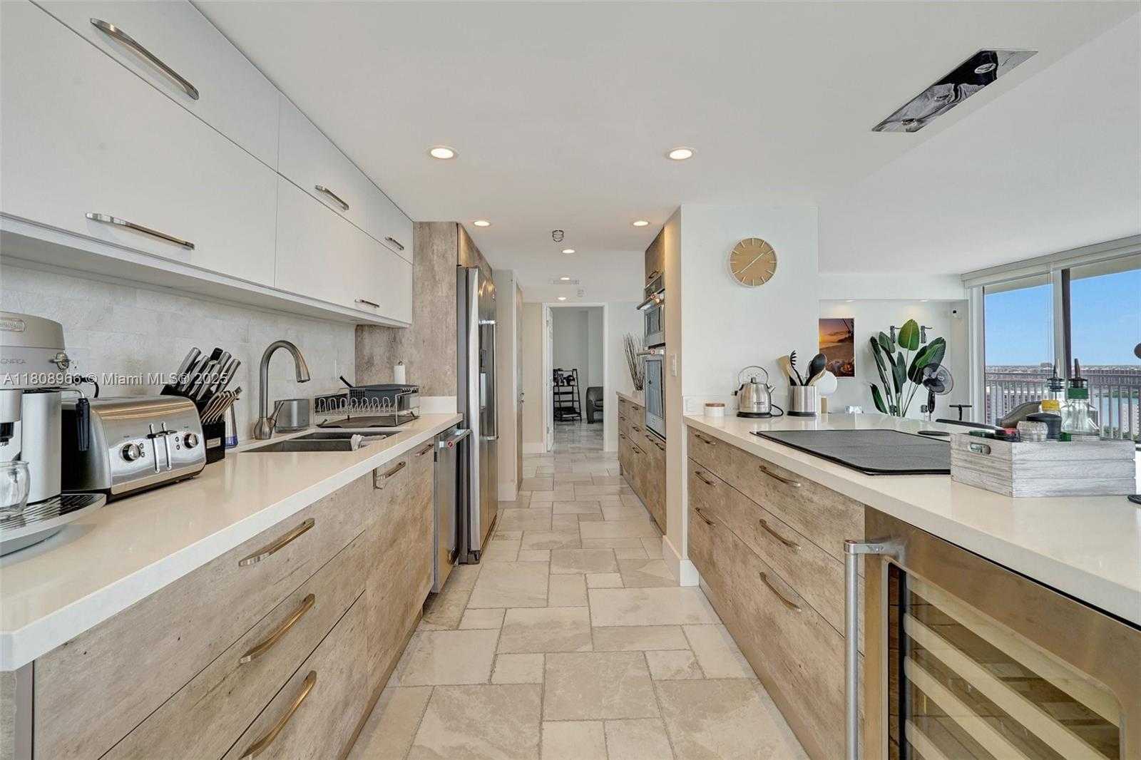 Small Image of 210 174TH ST #2419, Sunny Isles Beach Number 17
