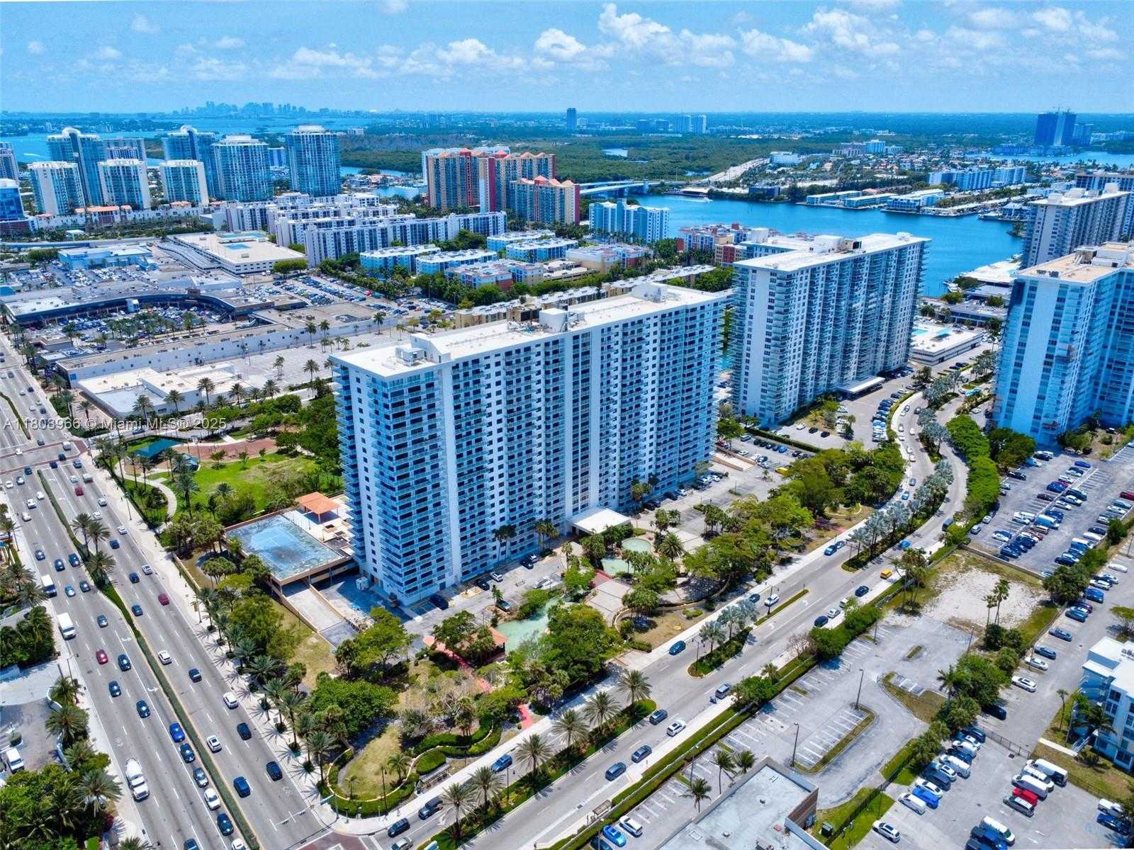 Small Image of 210 174TH ST #2419, Sunny Isles Beach Number 2