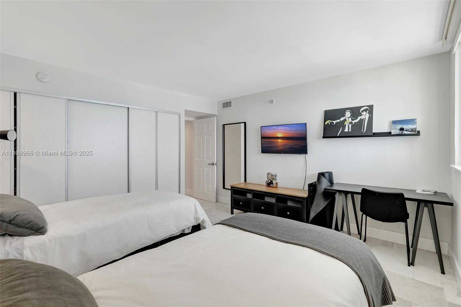 Small Image of 210 174TH ST #2419, Sunny Isles Beach Number 29