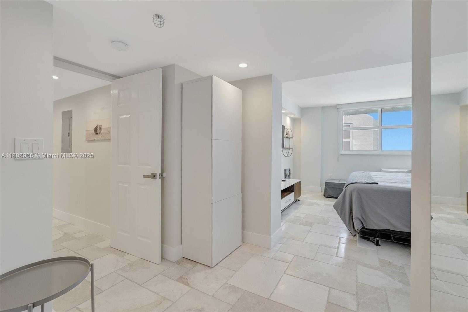 Small Image of 210 174TH ST #2419, Sunny Isles Beach Number 34