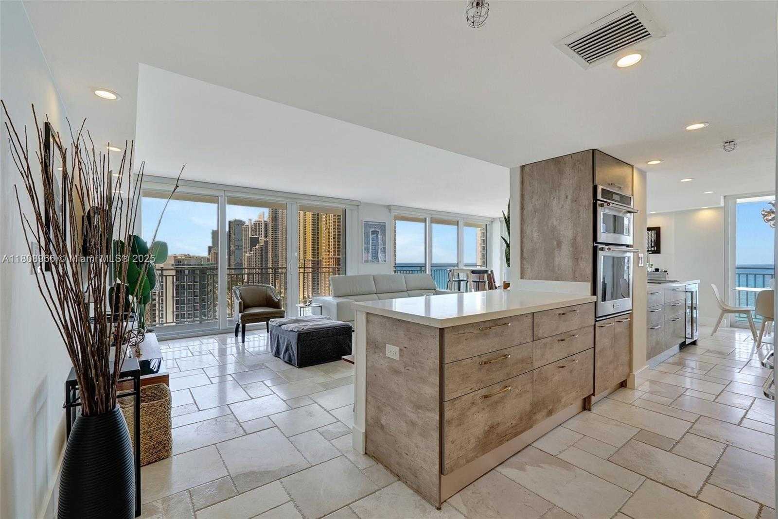 Small Image of 210 174TH ST #2419, Sunny Isles Beach Number 5