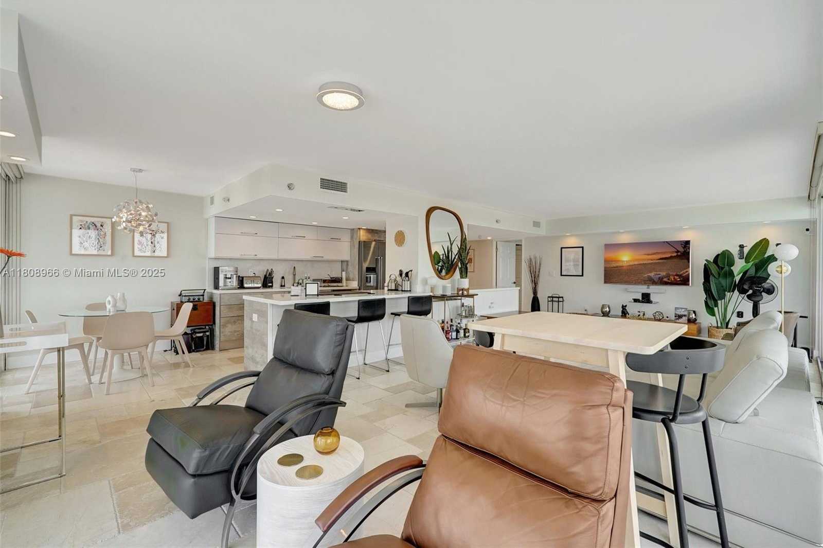 Small Image of 210 174TH ST #2419, Sunny Isles Beach Number 7