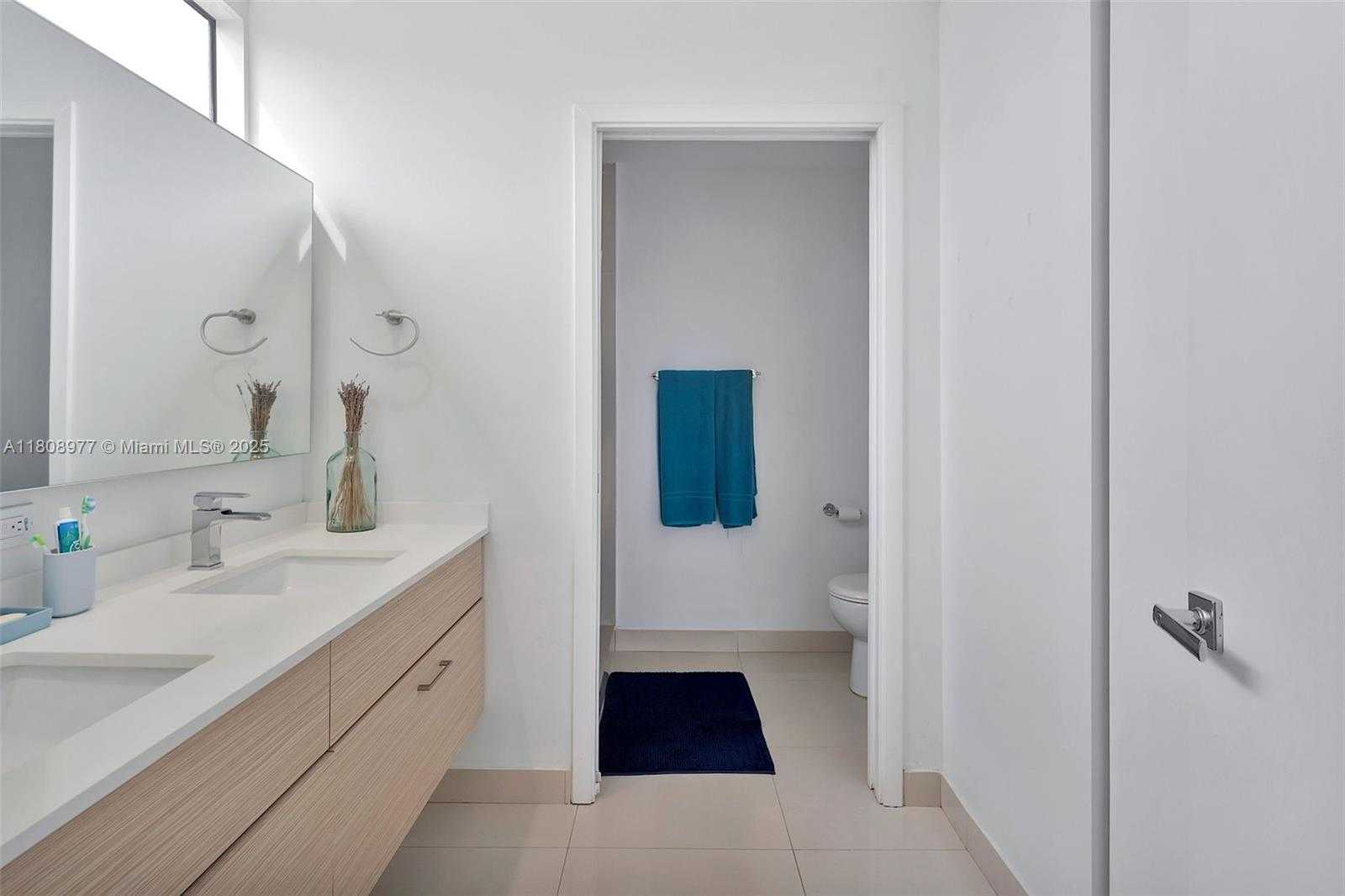 Small Image of 600 NORTH EAST 27TH ST #1105, Miami Number 32