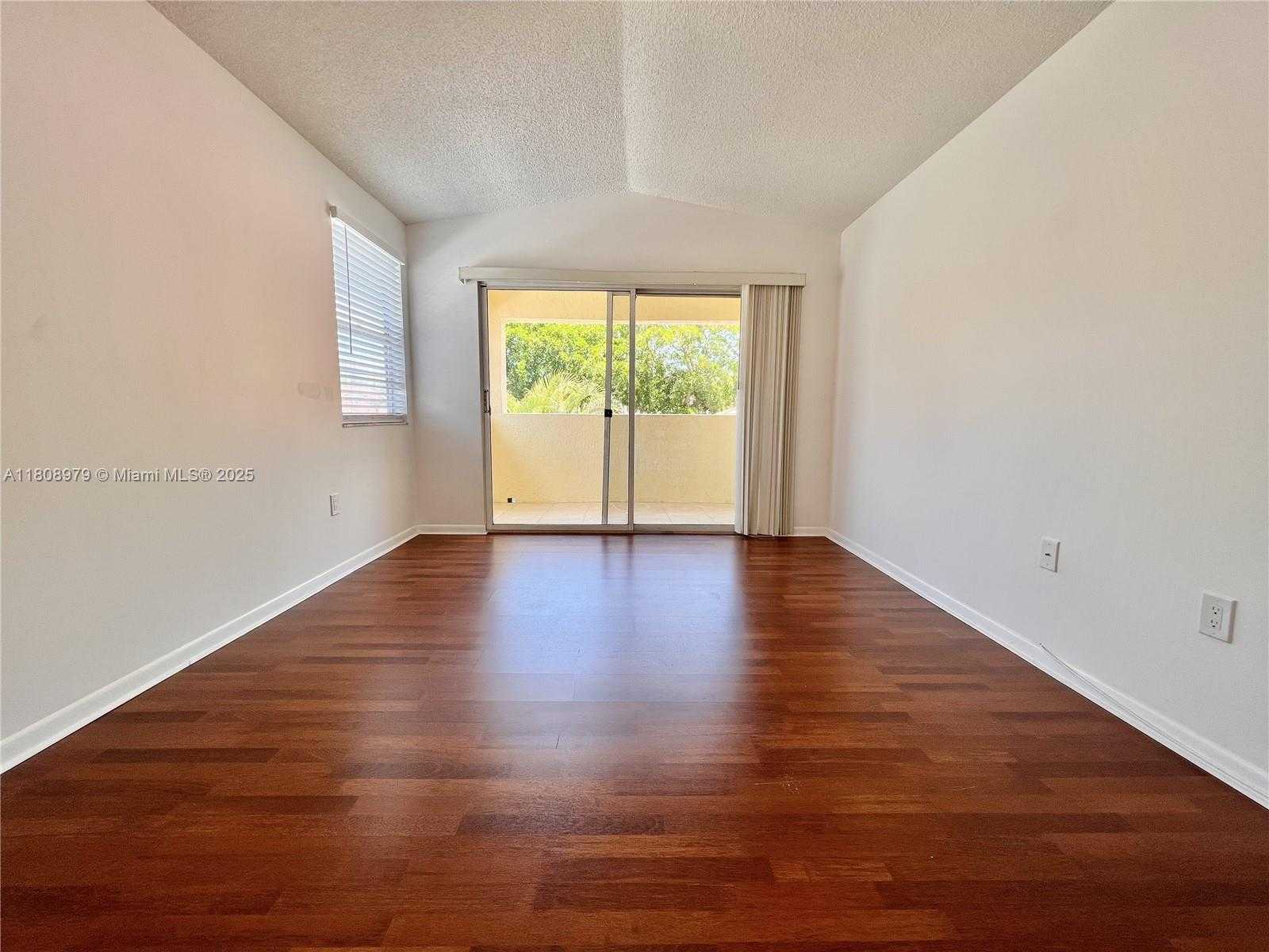 Small Image of 10245 NORTH WEST 57TH ST, Doral Number 11