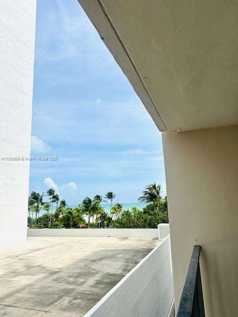 Small Image of 2625 COLLINS AVE #415, Miami Beach Number 24