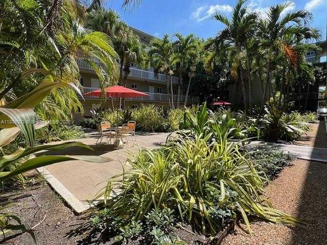 Small Image of 7722 CAMINO REAL #E-117, Miami Number 2