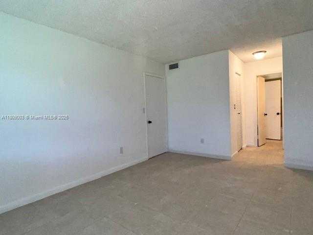 Small Image of 7722 CAMINO REAL #E-117, Miami Number 8