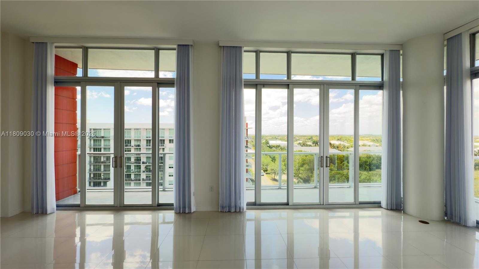 Small Image of 7825 NORTH WEST 107TH AVE #811, Doral Number 11