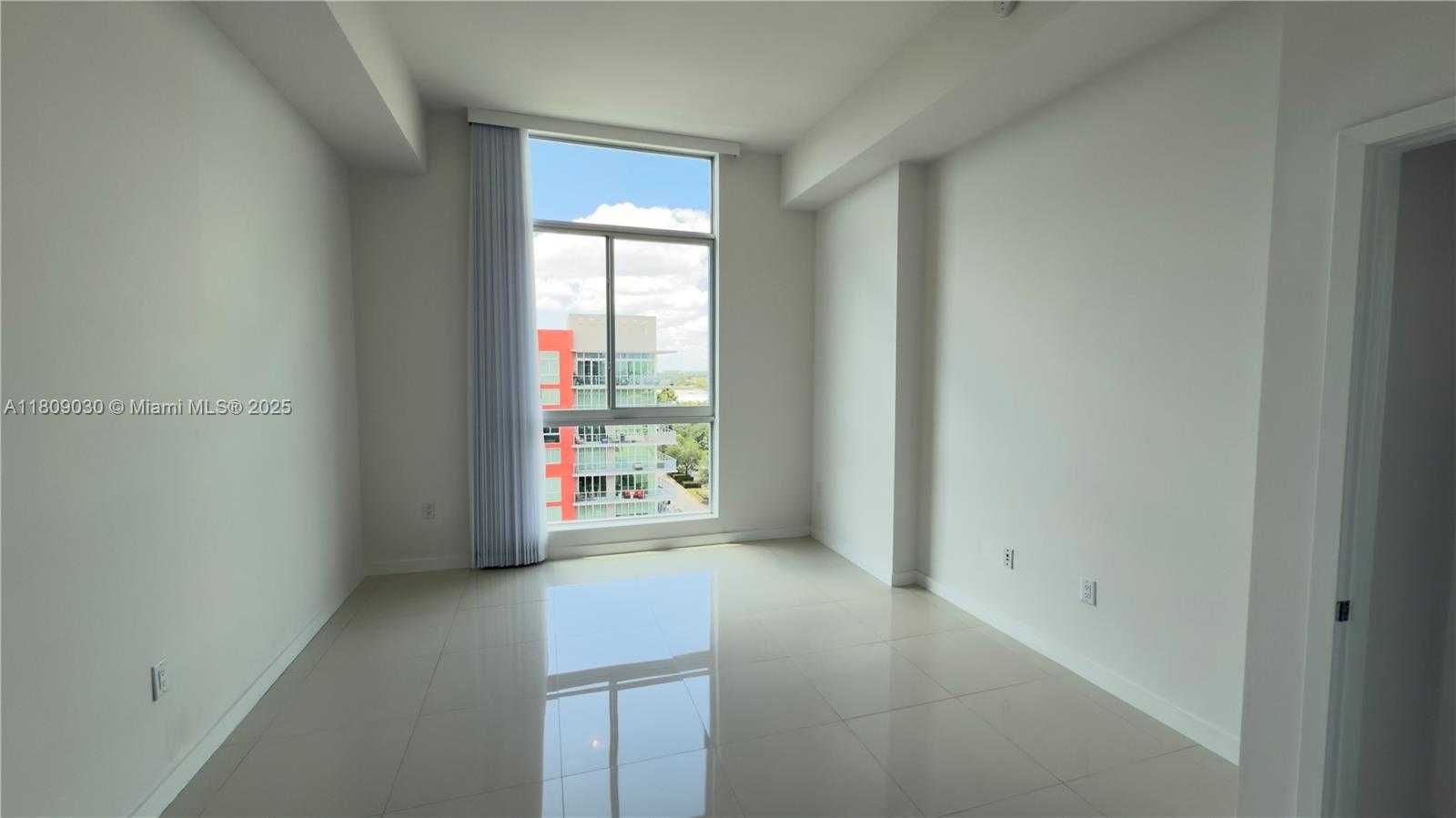 Small Image of 7825 NORTH WEST 107TH AVE #811, Doral Number 42