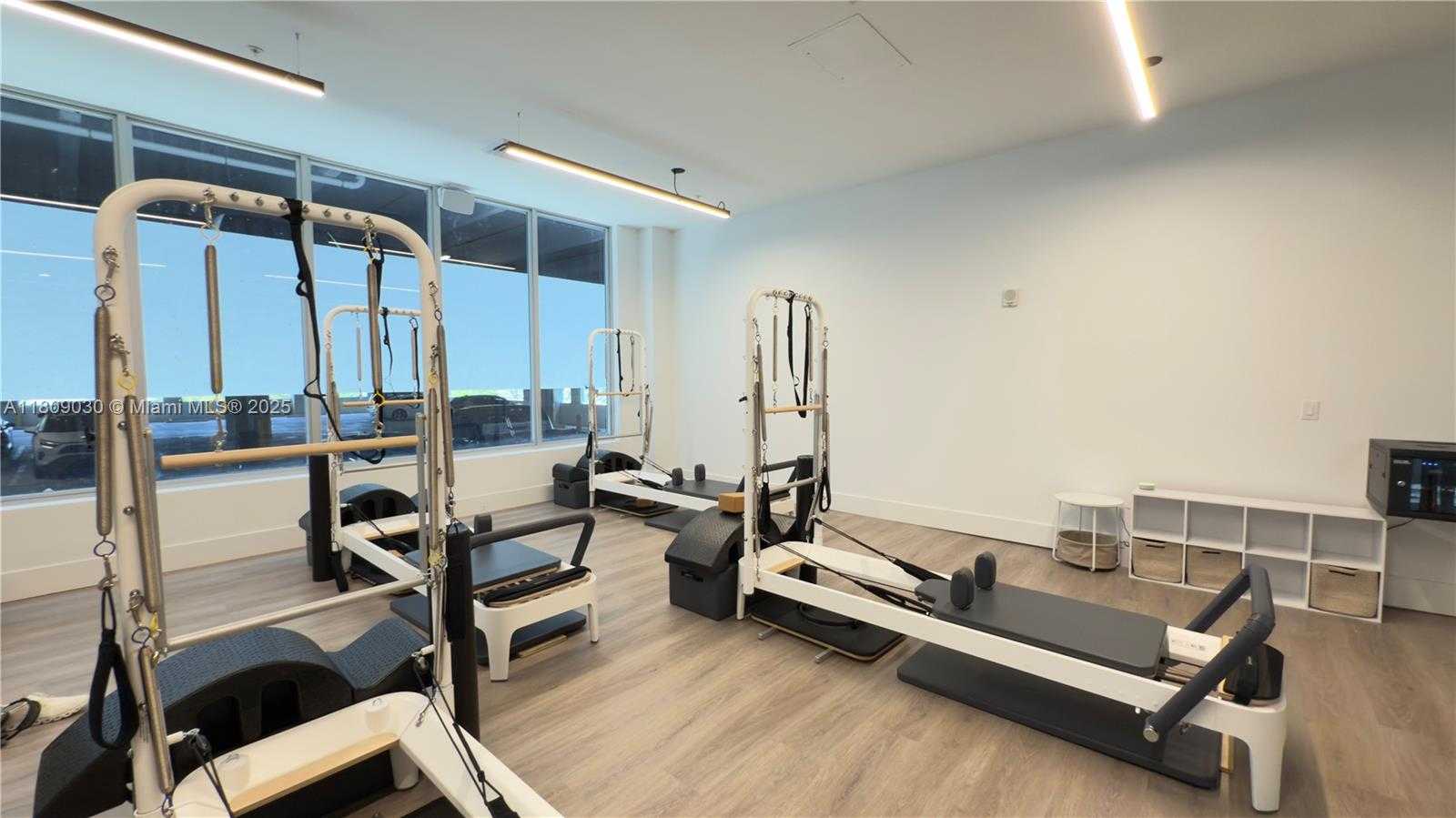Small Image of 7825 NORTH WEST 107TH AVE #811, Doral Number 77