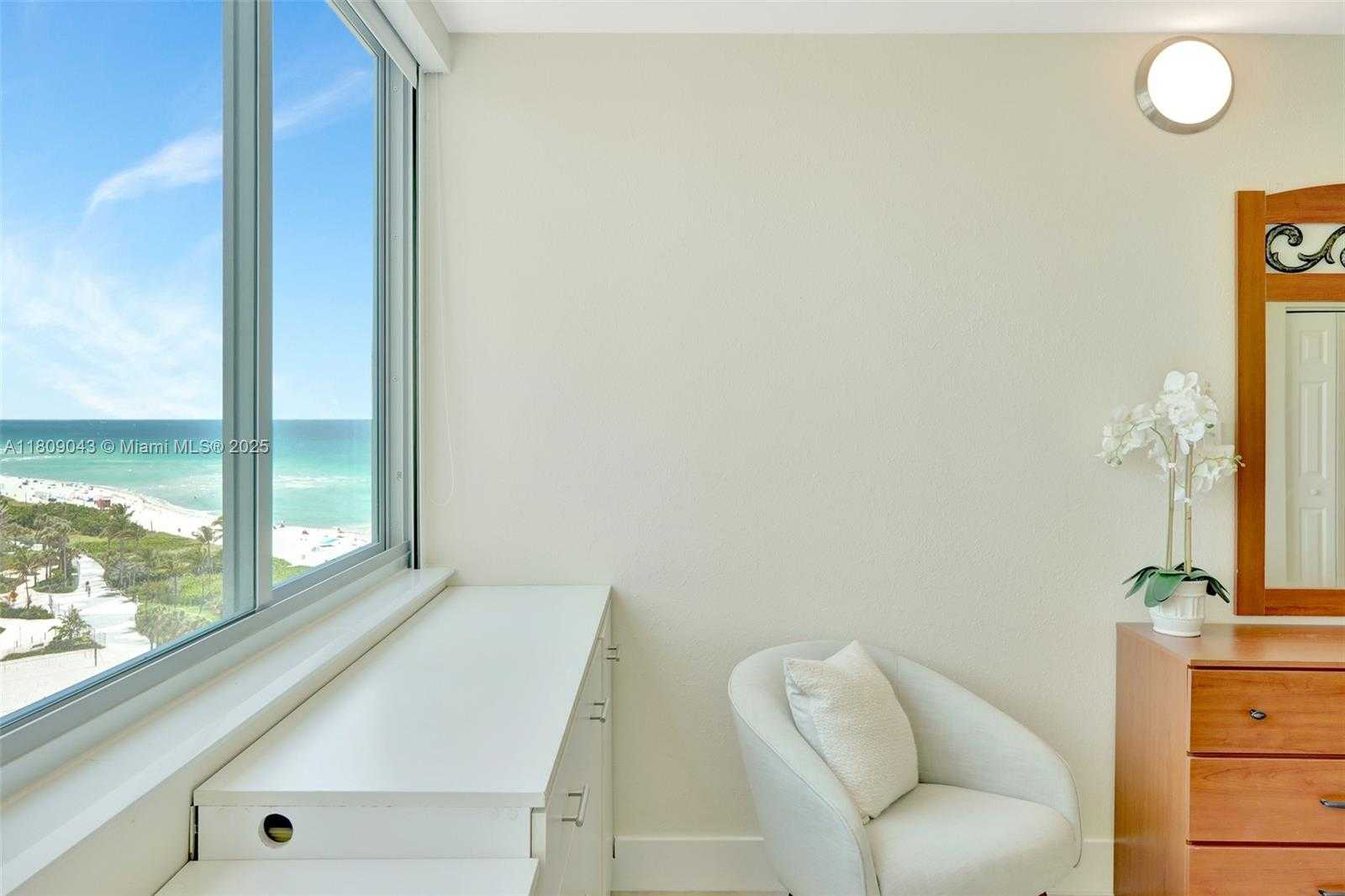 Small Image of 7135 COLLINS AVE #1105, Miami Beach Number 26