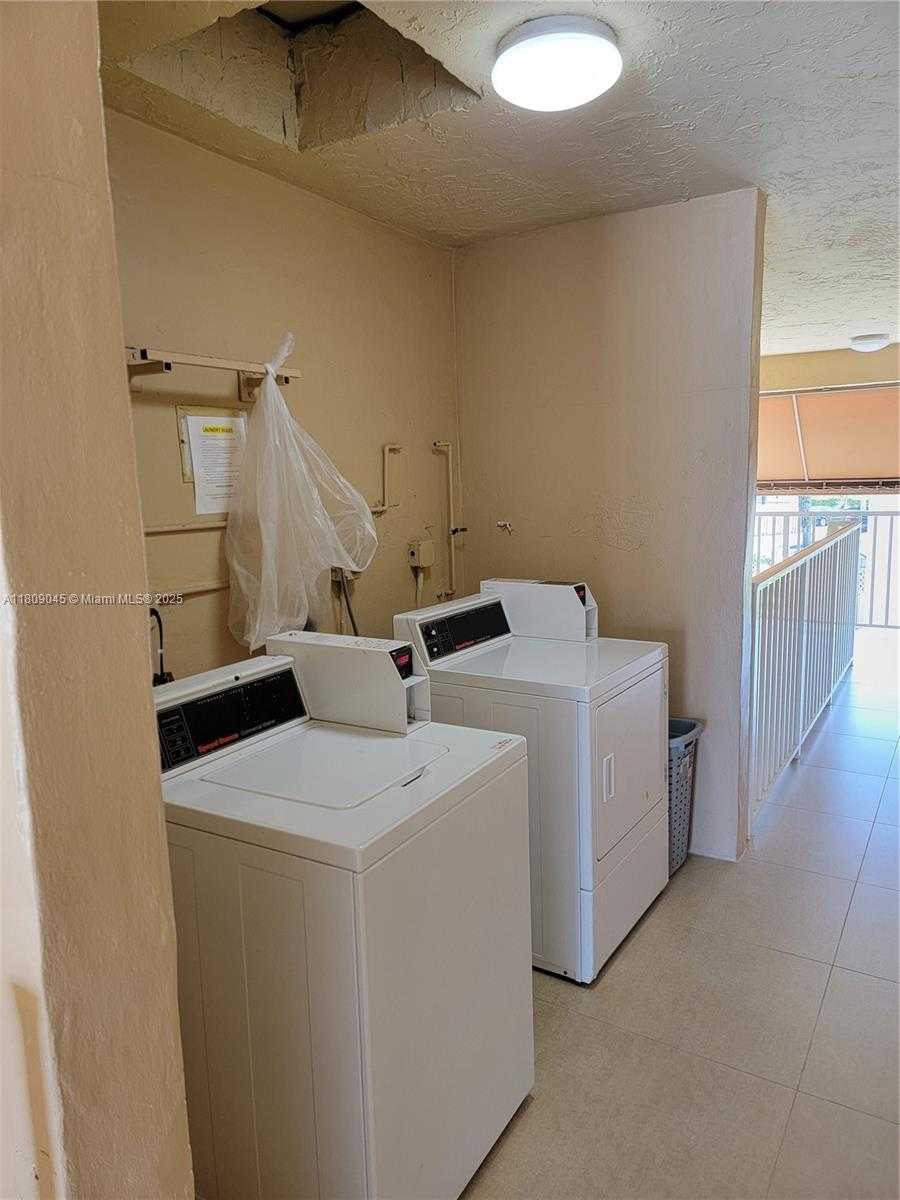 Small Image of 4410 NORTH WEST 79TH AVE #1C, Doral Number 18