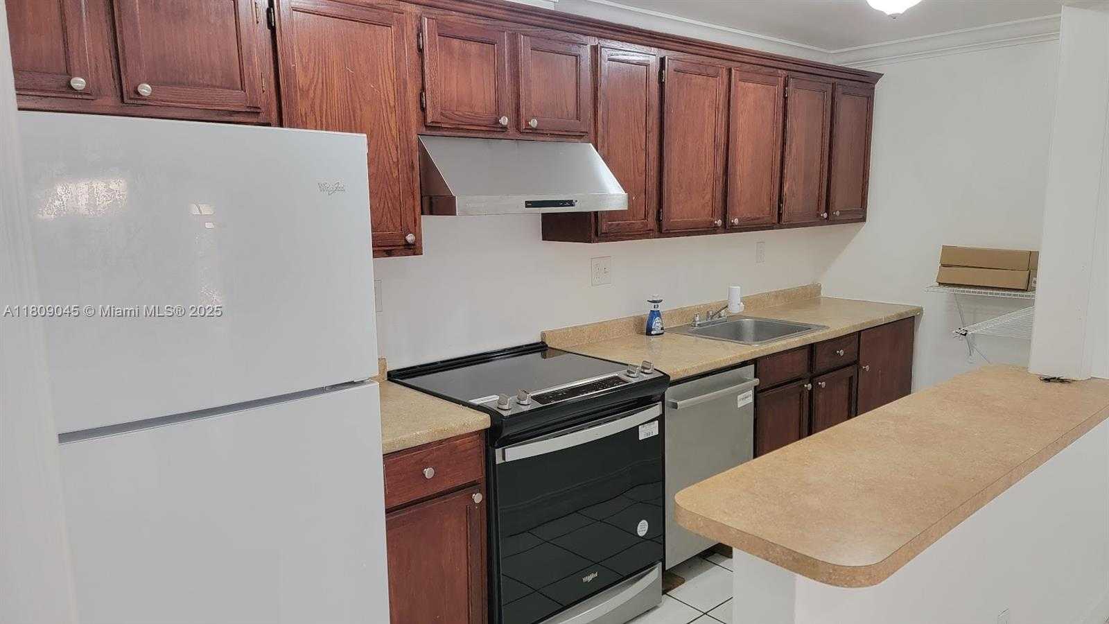 Small Image of 4410 NORTH WEST 79TH AVE #1C, Doral Number 2