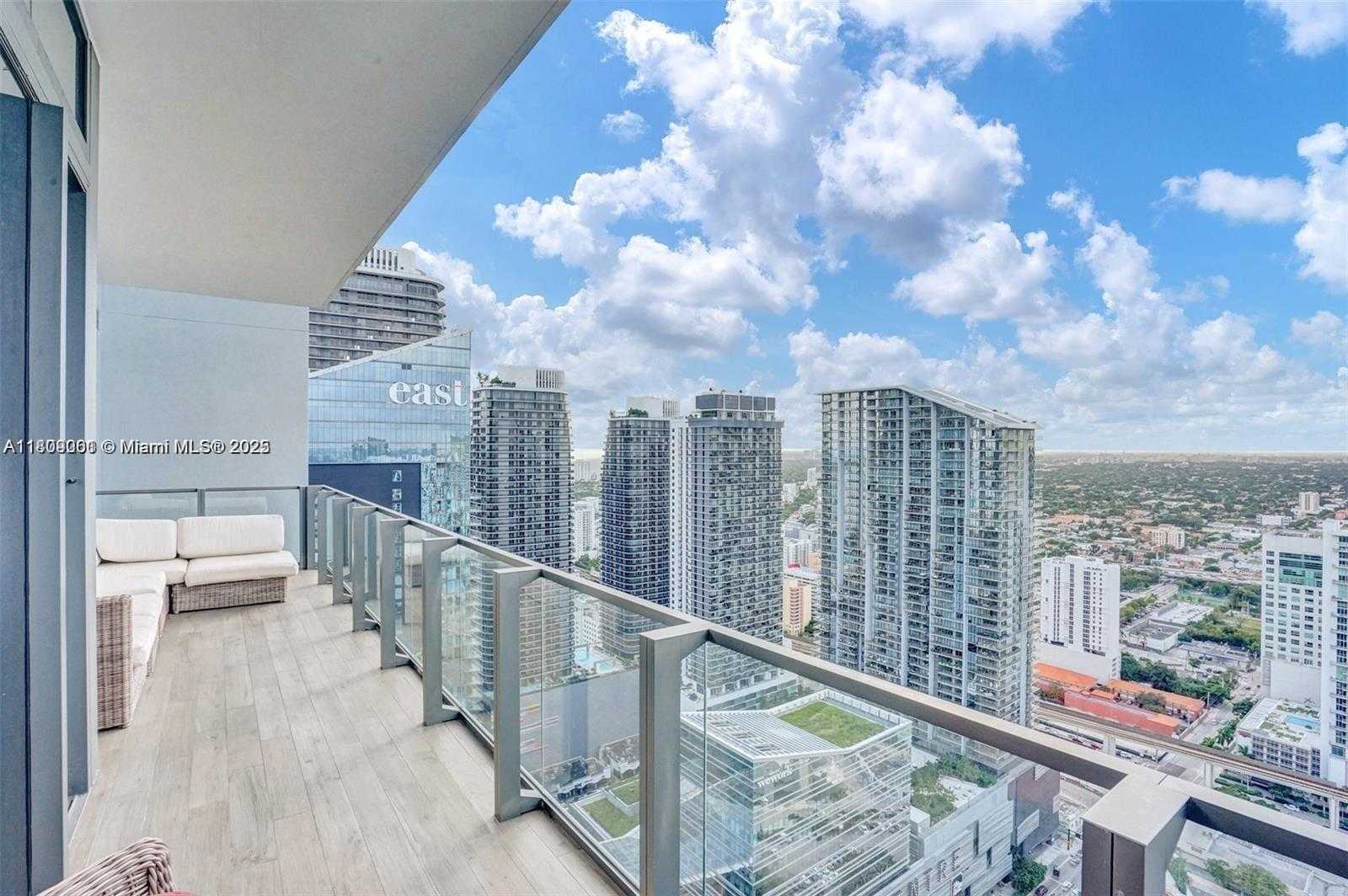 Small Image of 68 SOUTH EAST 6TH ST #4010, Miami Number 14