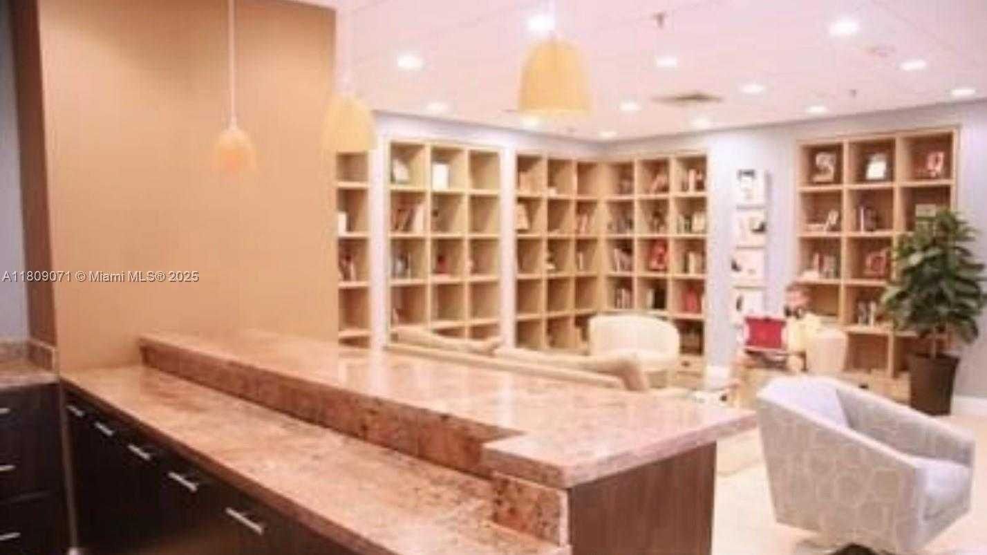Small Image of 800 NORTH MIAMI AVE #E-1001, Miami Number 25