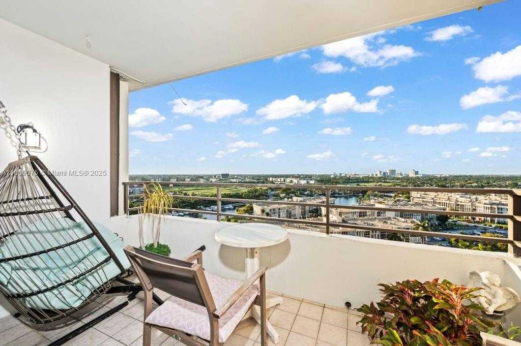Small Image of 500 #1210, Hallandale Beach Number 8
