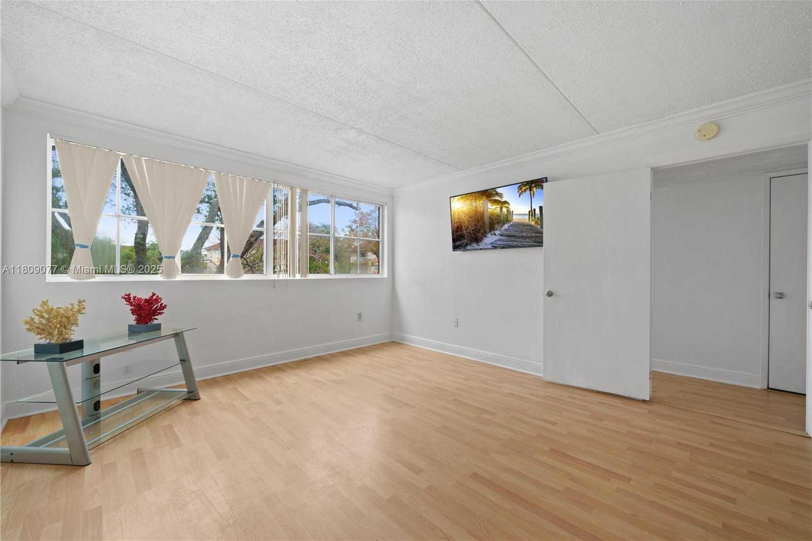 Small Image of 6135 NORTH WEST 186TH ST #202, Hialeah Number 13