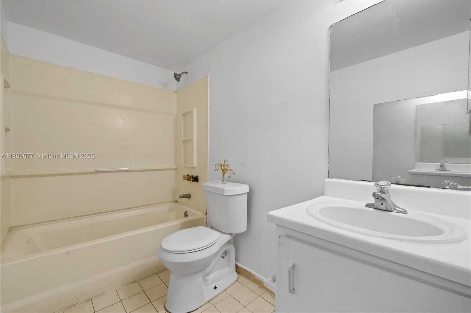 Small Image of 6135 NORTH WEST 186TH ST #202, Hialeah Number 14