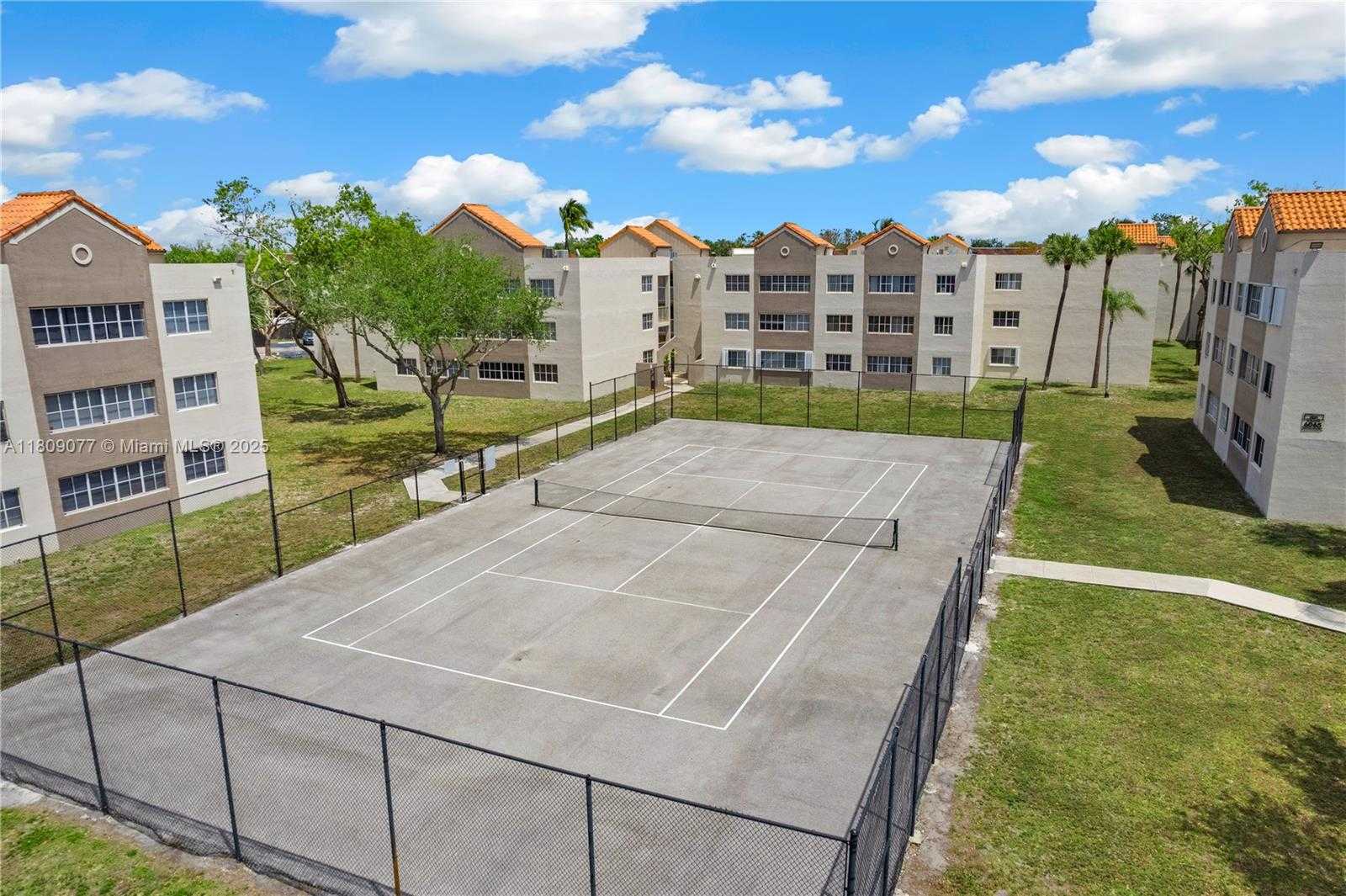 Small Image of 6135 NORTH WEST 186TH ST #202, Hialeah Number 30