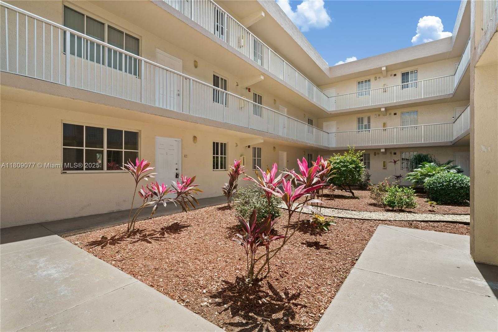 Small Image of 6135 NORTH WEST 186TH ST #202, Hialeah Number 34