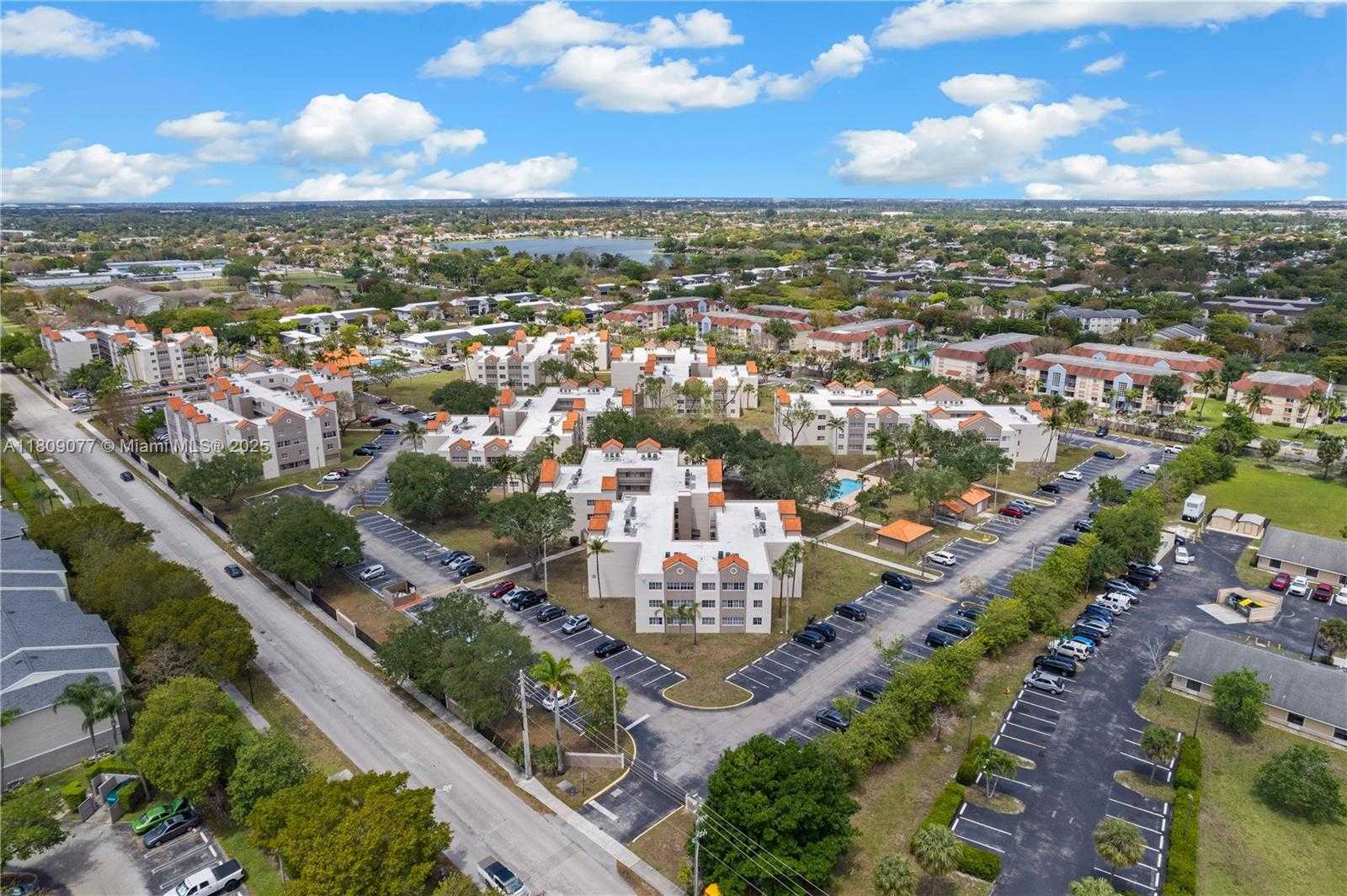 Small Image of 6135 NORTH WEST 186TH ST #202, Hialeah Number 72