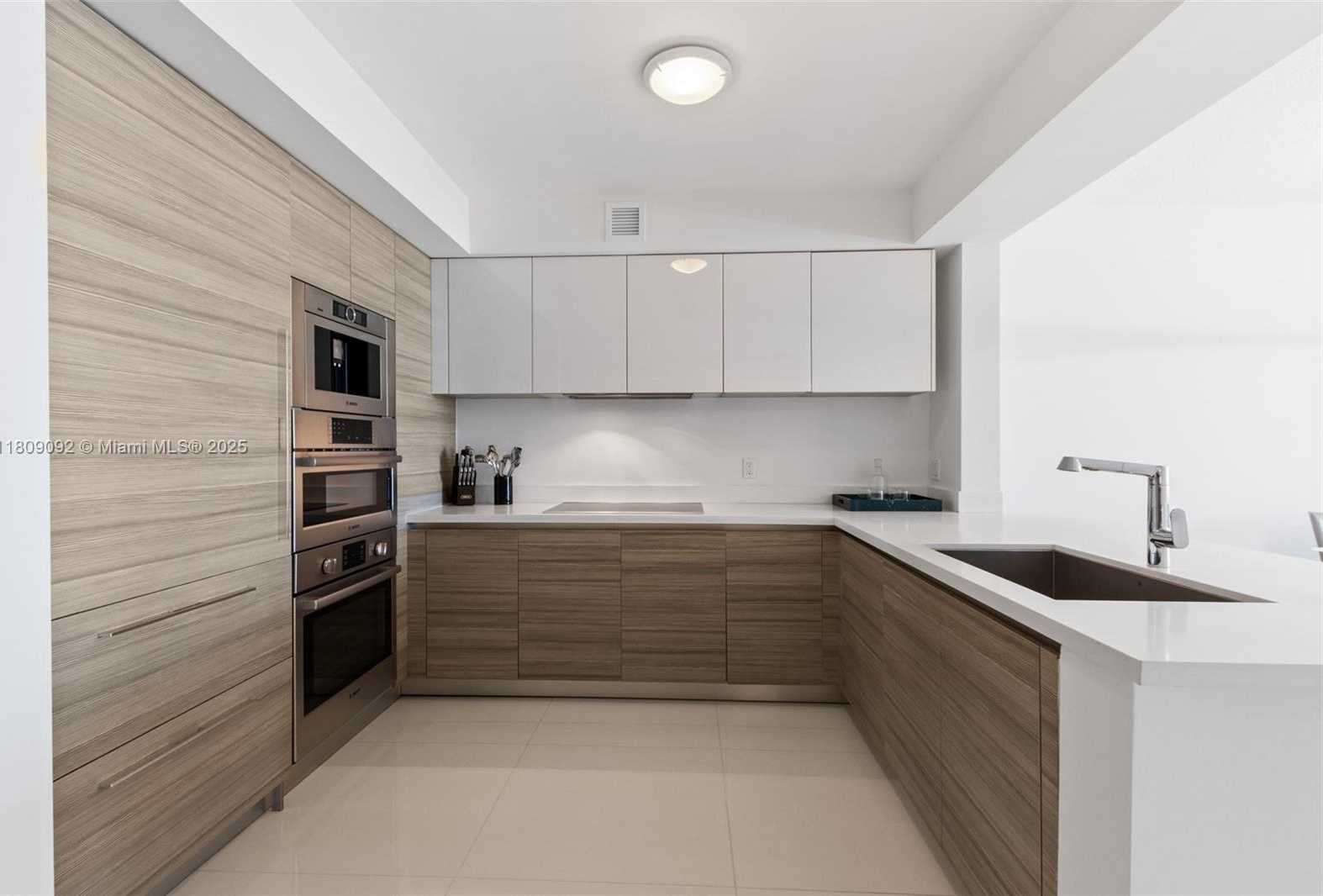 Small Image of 300 SUNNY ISLES BLVD #4-2405, Sunny Isles Beach Number 13