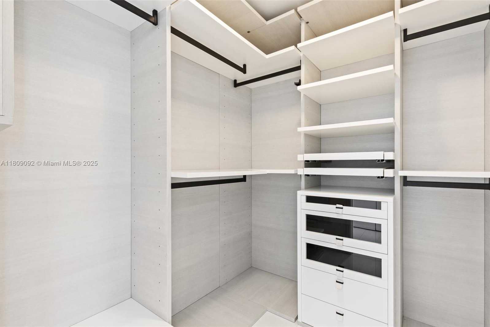 Small Image of 300 SUNNY ISLES BLVD #4-2405, Sunny Isles Beach Number 18