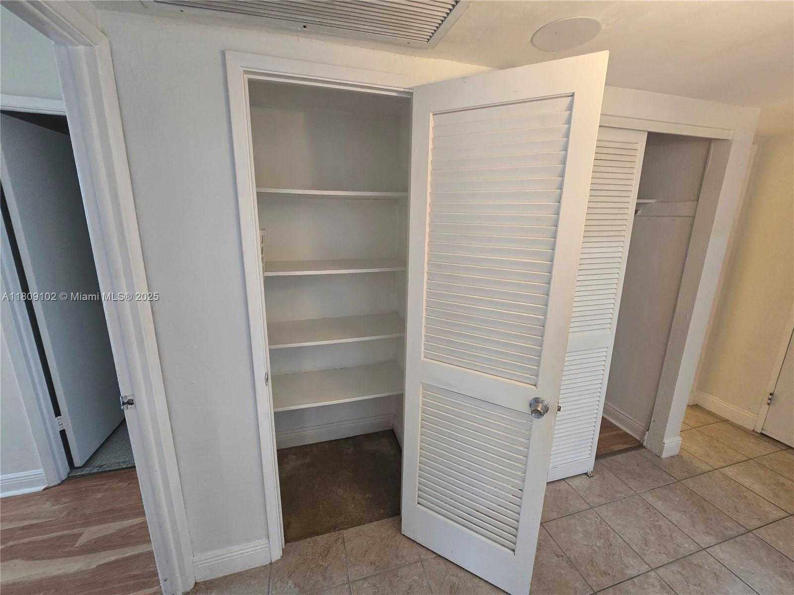 Small Image of 19380 COLLINS AVE #807, Sunny Isles Beach Number 13
