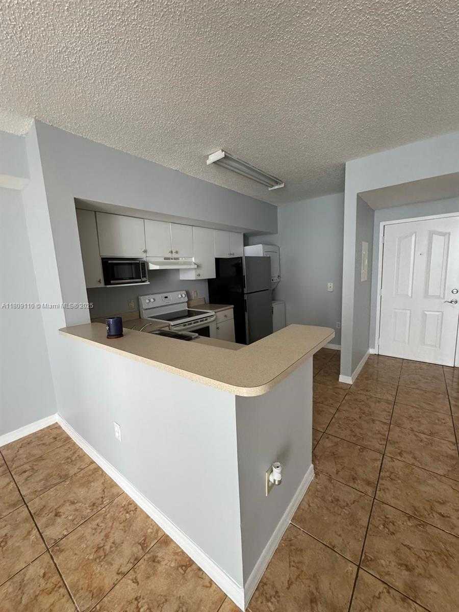 Small Image of 5077 NORTH WEST 7TH ST #1010, Miami Number 11
